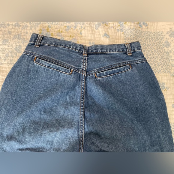 Vintage Levi's Soft Jeans - Picture 6 of 6